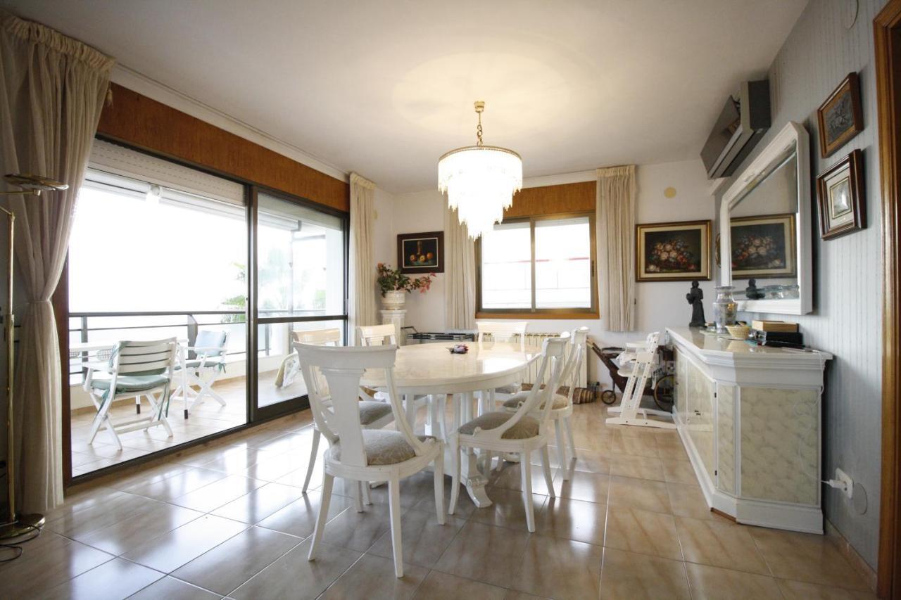 Apartamento Para 8 Sobre El Mar Daire Salou Dış mekan fotoğraf