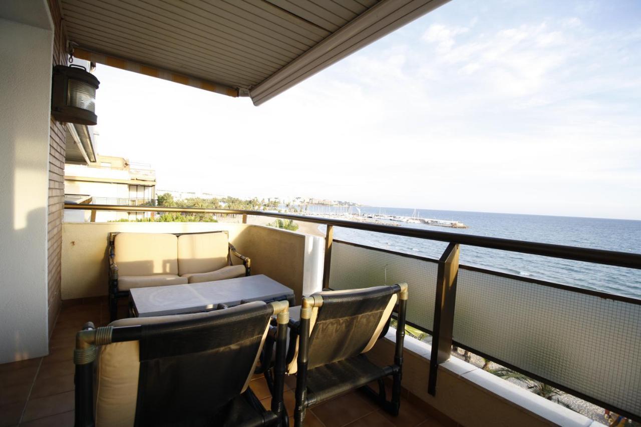 Apartamento Para 8 Sobre El Mar Daire Salou Dış mekan fotoğraf