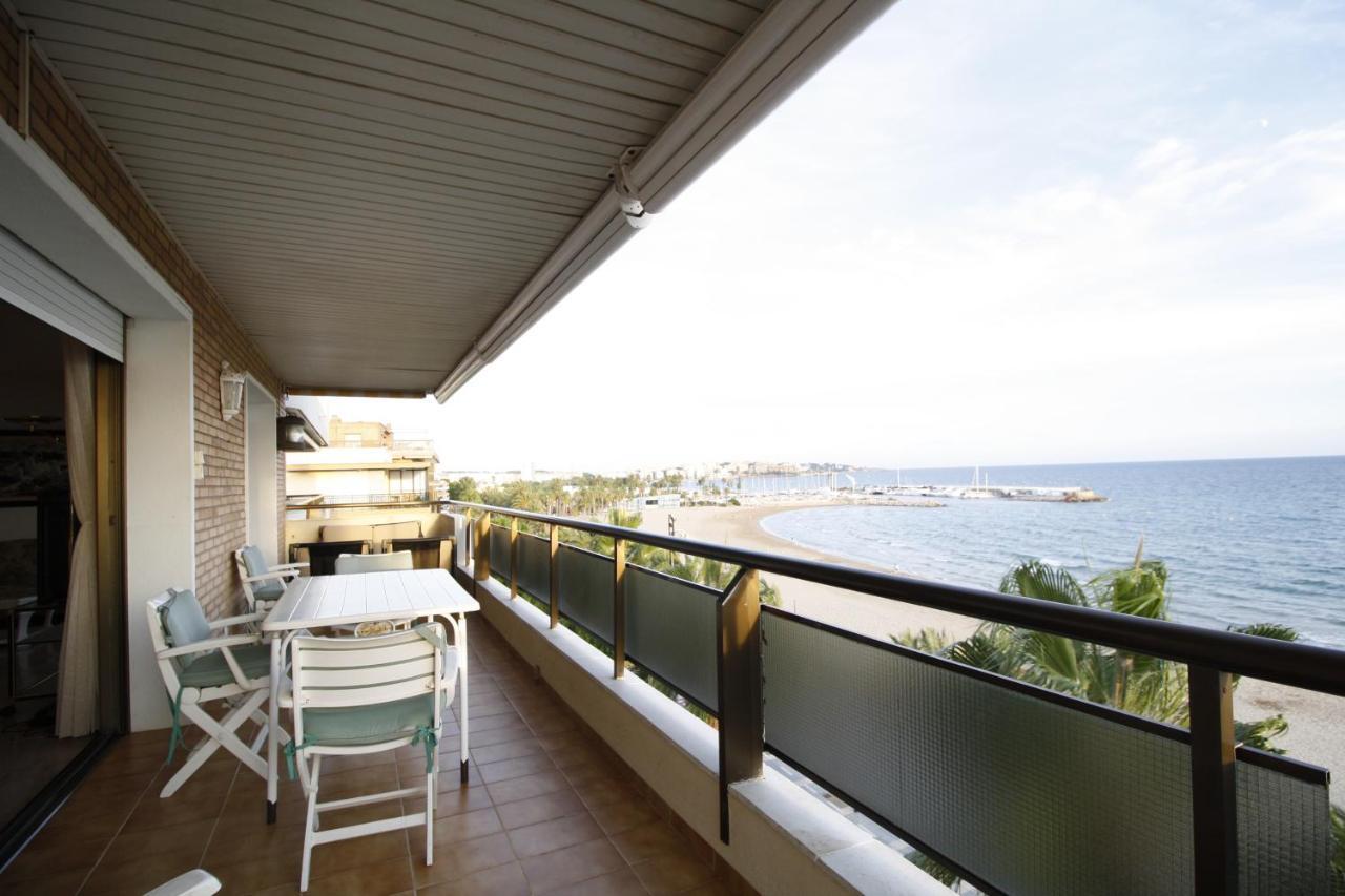 Apartamento Para 8 Sobre El Mar Daire Salou Dış mekan fotoğraf