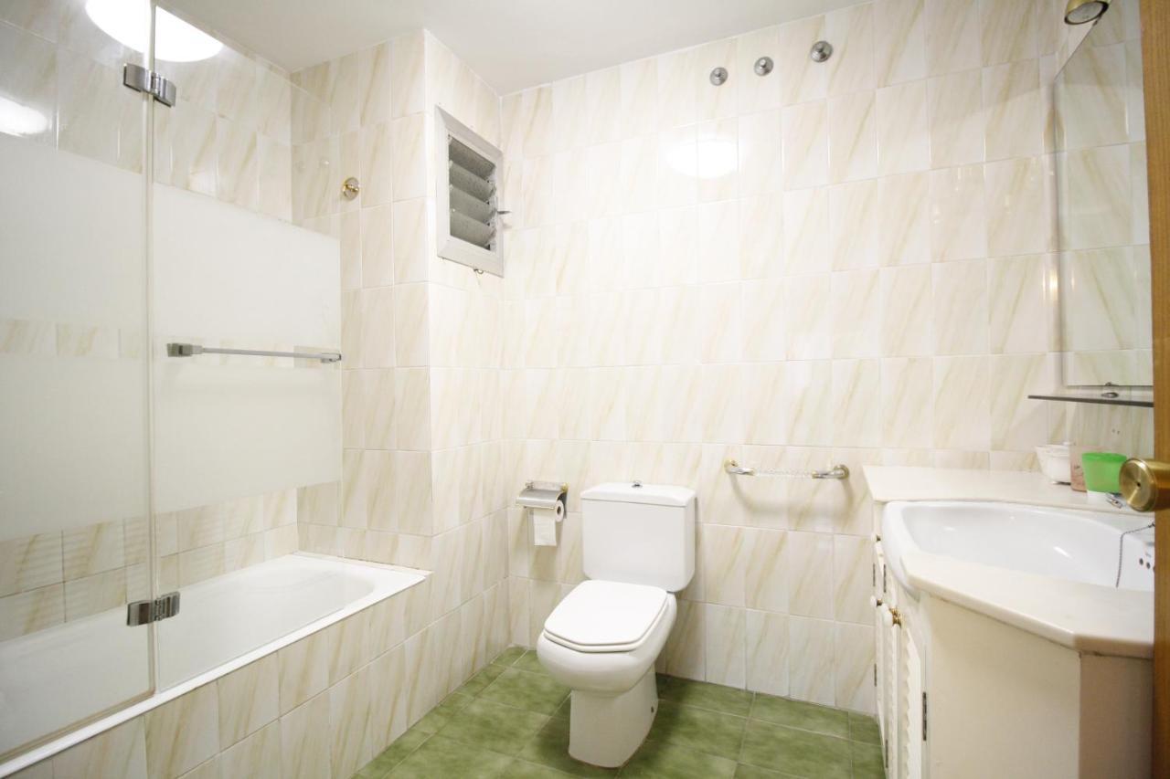 Apartamento Para 8 Sobre El Mar Daire Salou Dış mekan fotoğraf